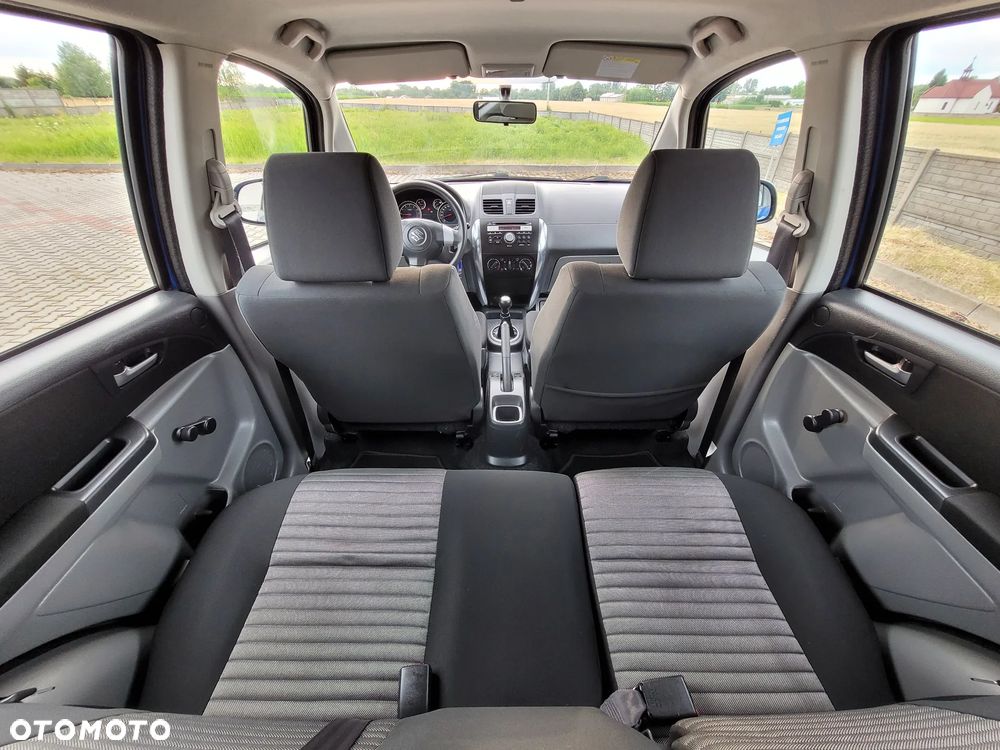 Suzuki SX4 1.6 VVT 4x4 Comfort - 19