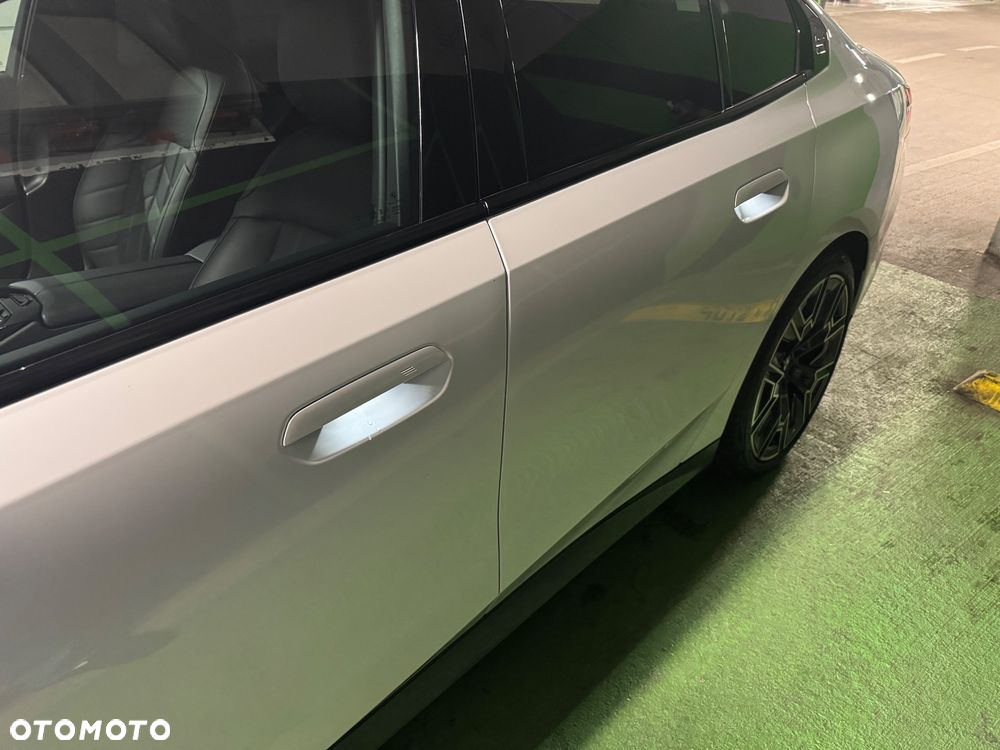 BMW Seria 5 - 11