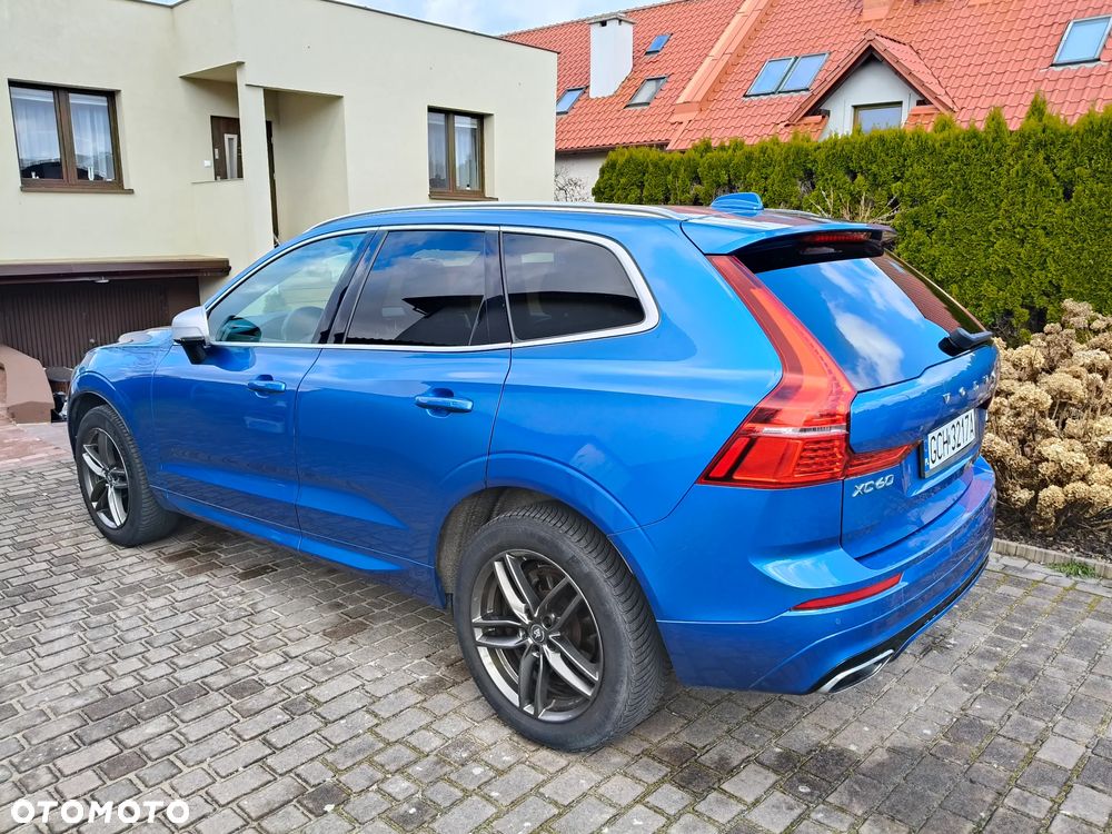 Volvo XC 60 D4 AWD R-Design - 3