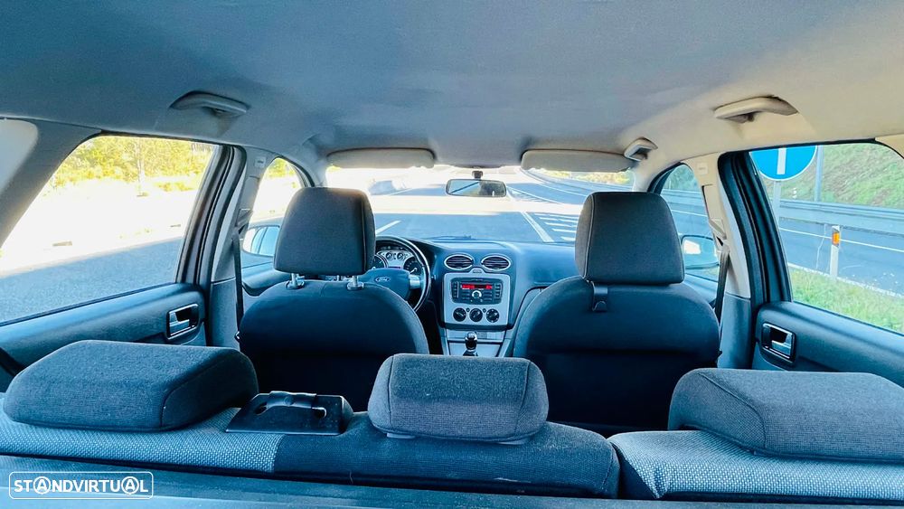 Ford Focus SW 1.6 TDCi ECOnetic - 9