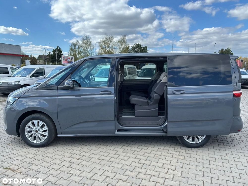 Volkswagen Multivan - 10