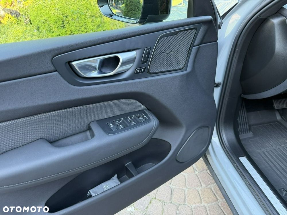 Volvo XC 60 - 14
