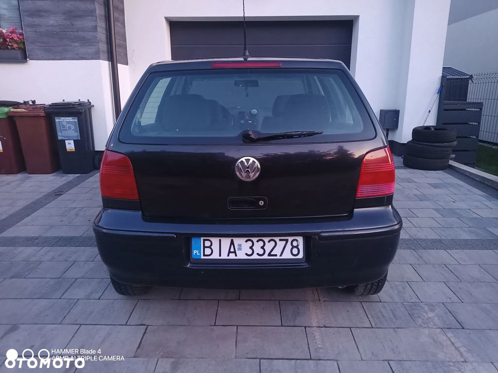 Volkswagen Polo 1.4 16V Comfortline - 5