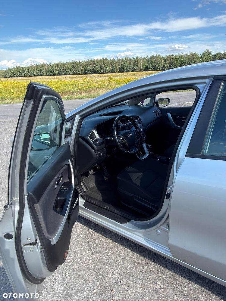 Kia Ceed 1.6 CRDi S - 10