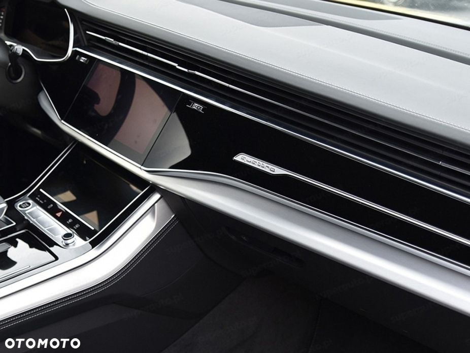 Audi Q8 50 TDI mHEV Quattro Tiptronic - 14