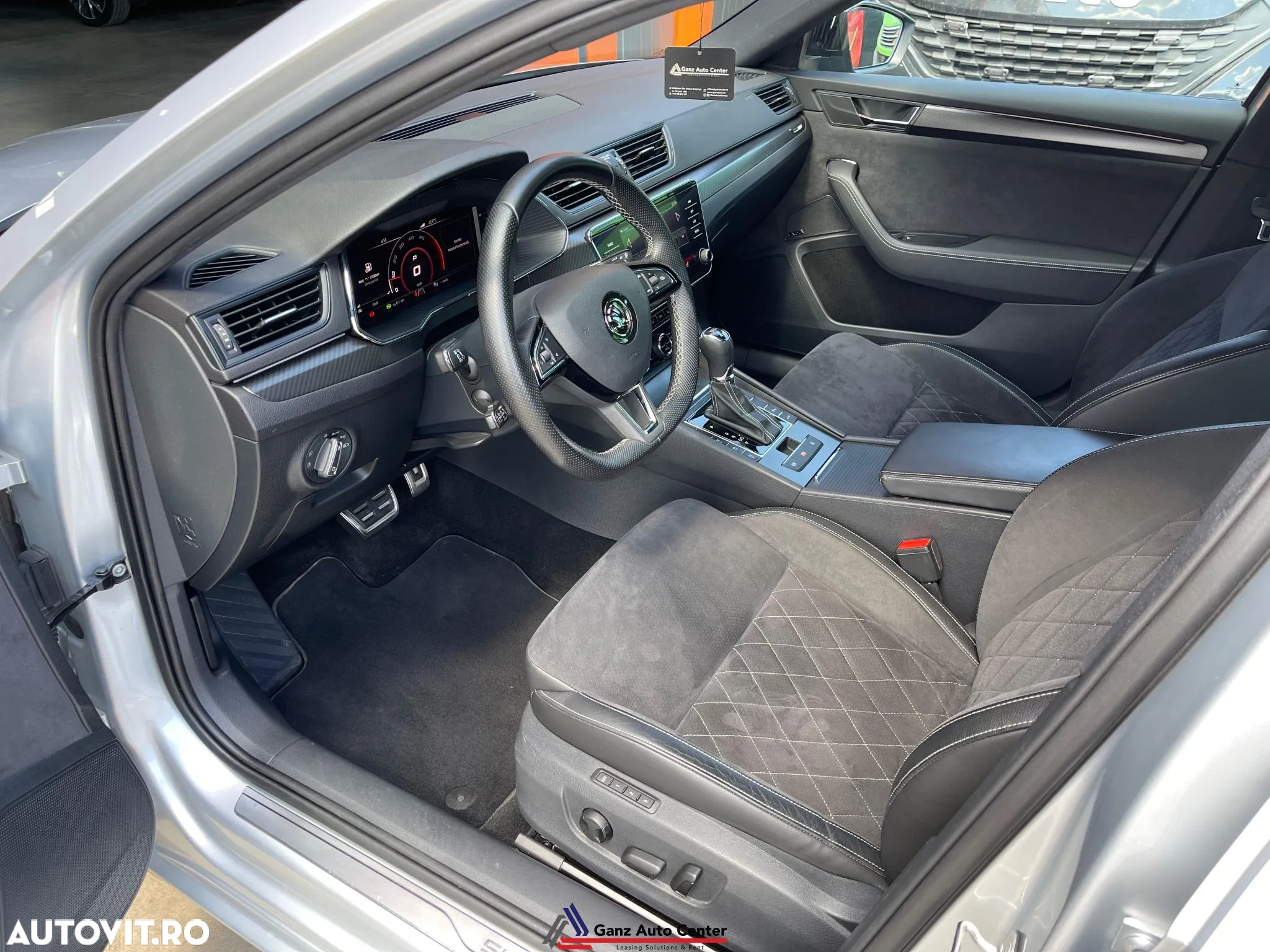 Skoda Superb 2.0 TDI 4X4 DSG Sportline - 11