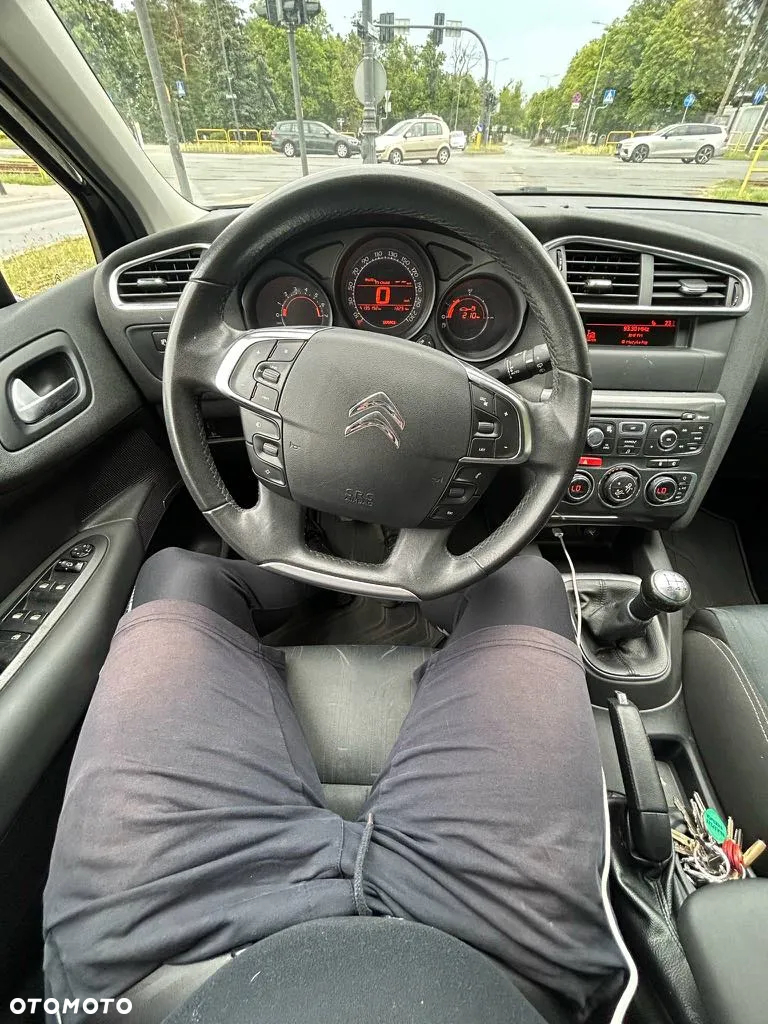 Citroën C4 1.6 VTi Exclusive - 5