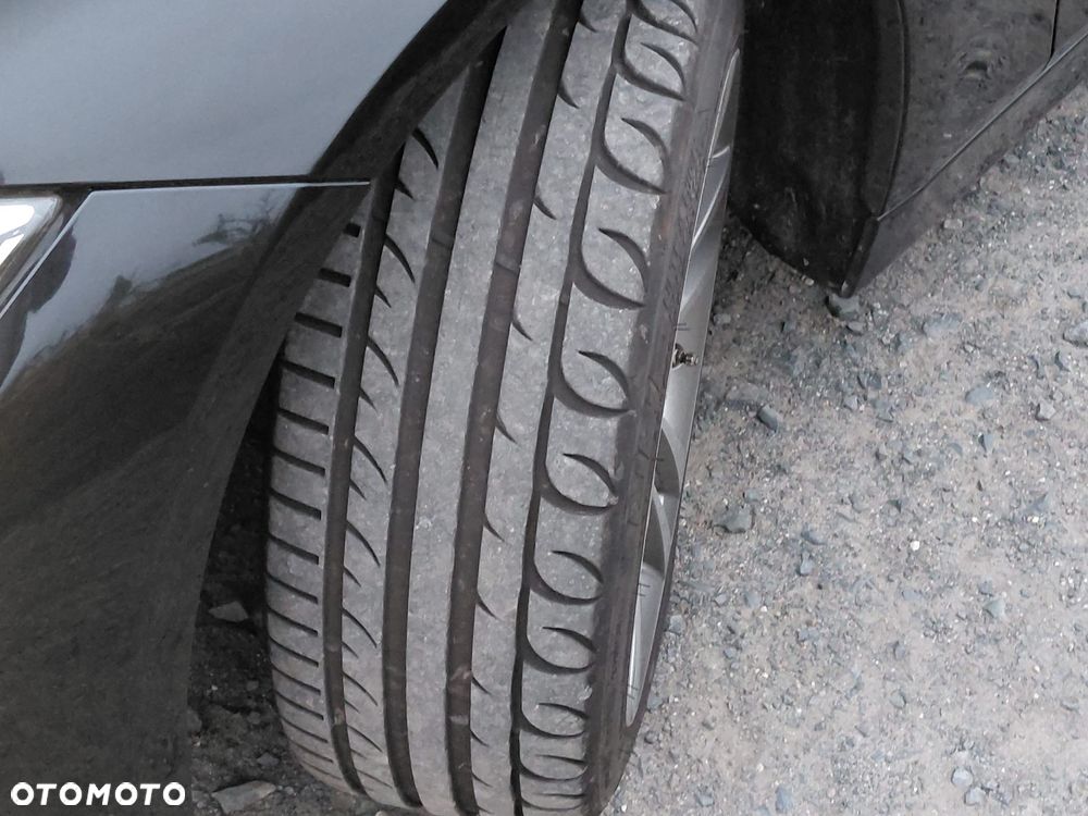 BMW Seria 3 318d Sport Line - 11