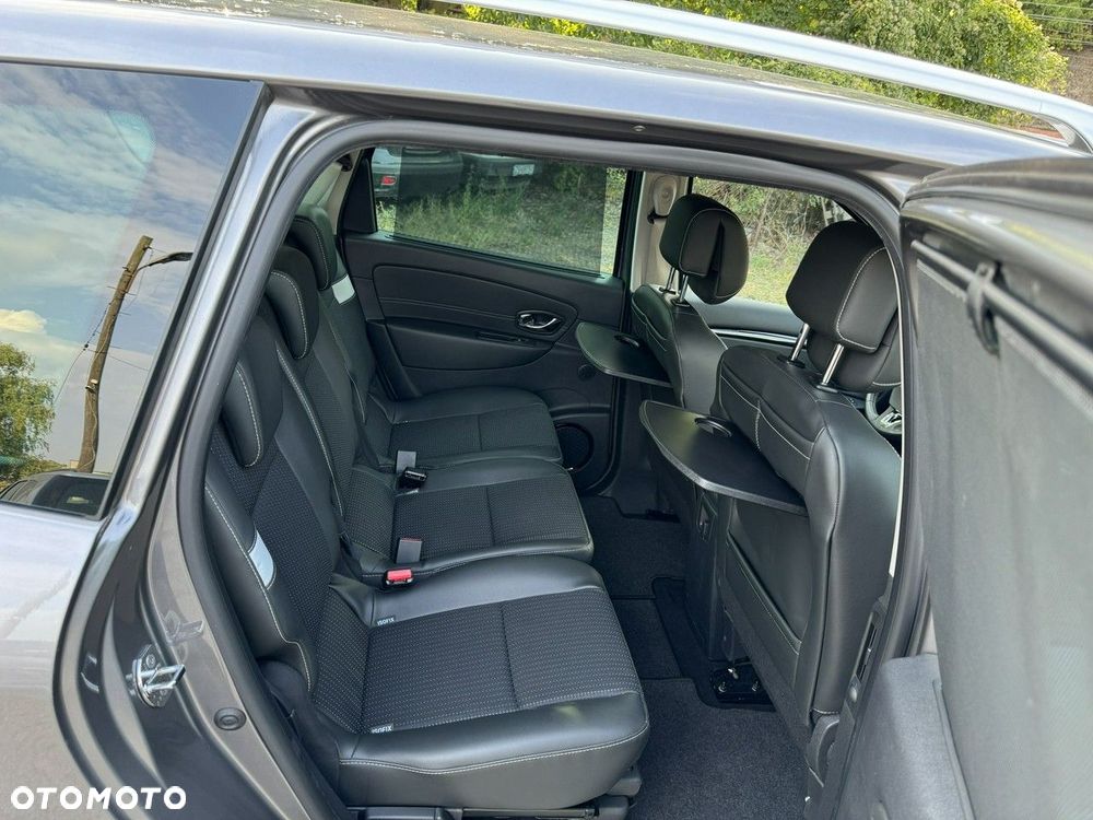 Renault Grand Scenic - 16