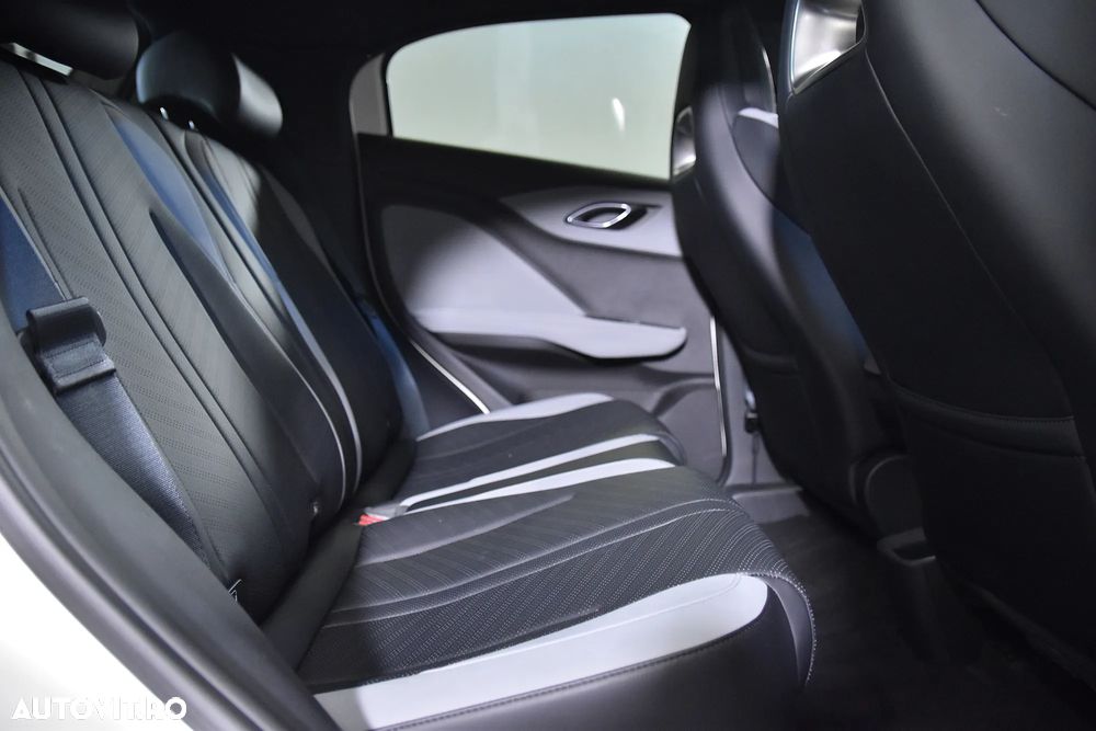 Byd Dolphin 43.2 kWh Comfort - 12