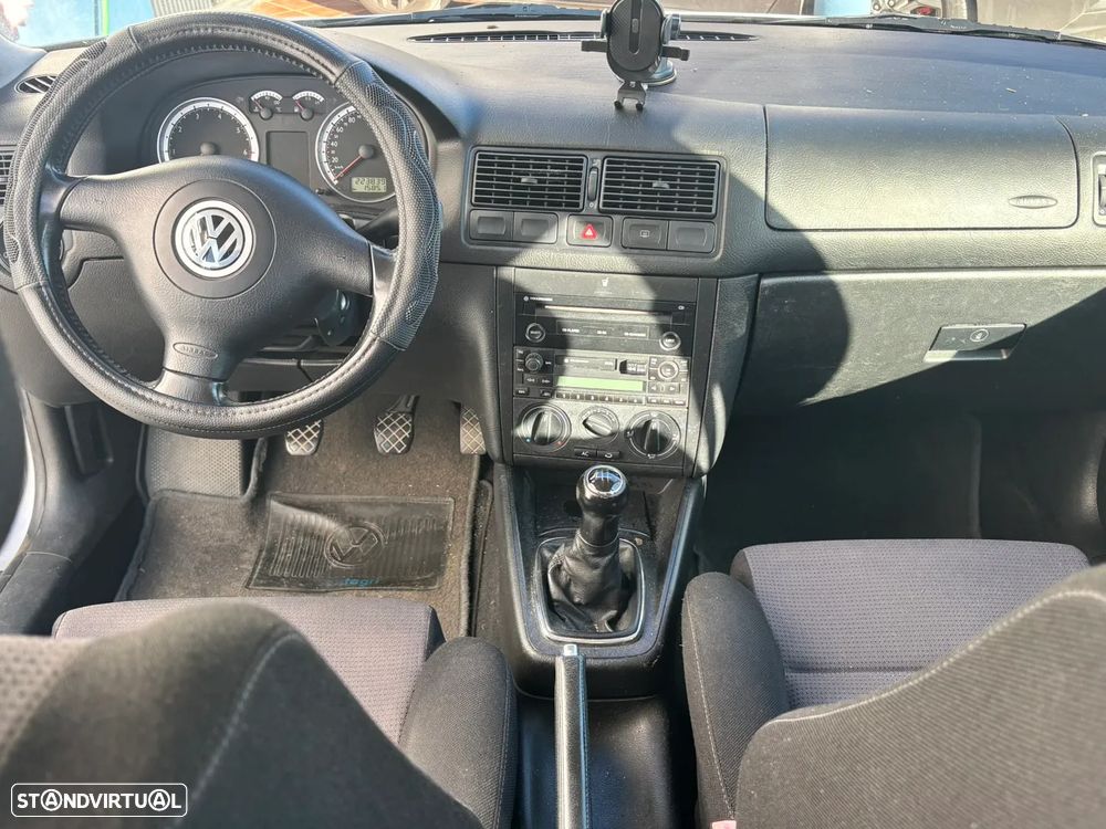 VW Golf 1.4i Conceptline - 5