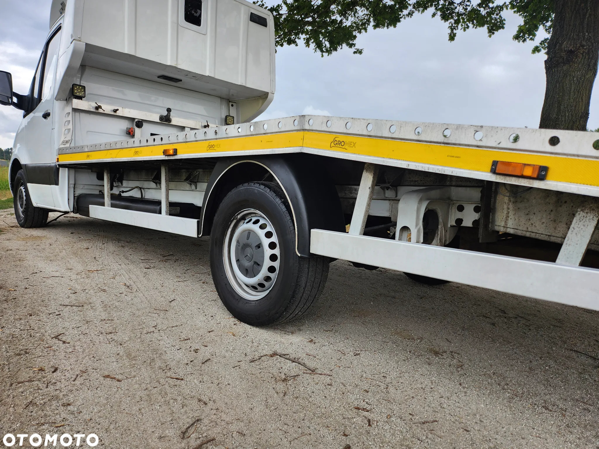 Mercedes-Benz SPRINTER - 10