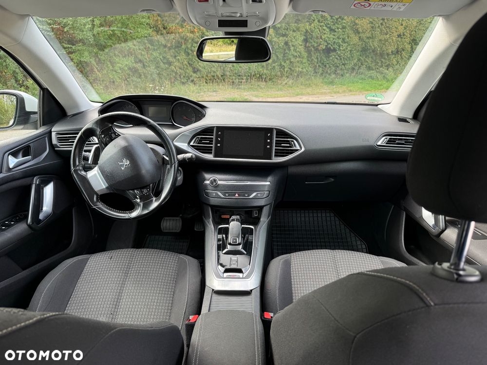 Peugeot 308 - 19