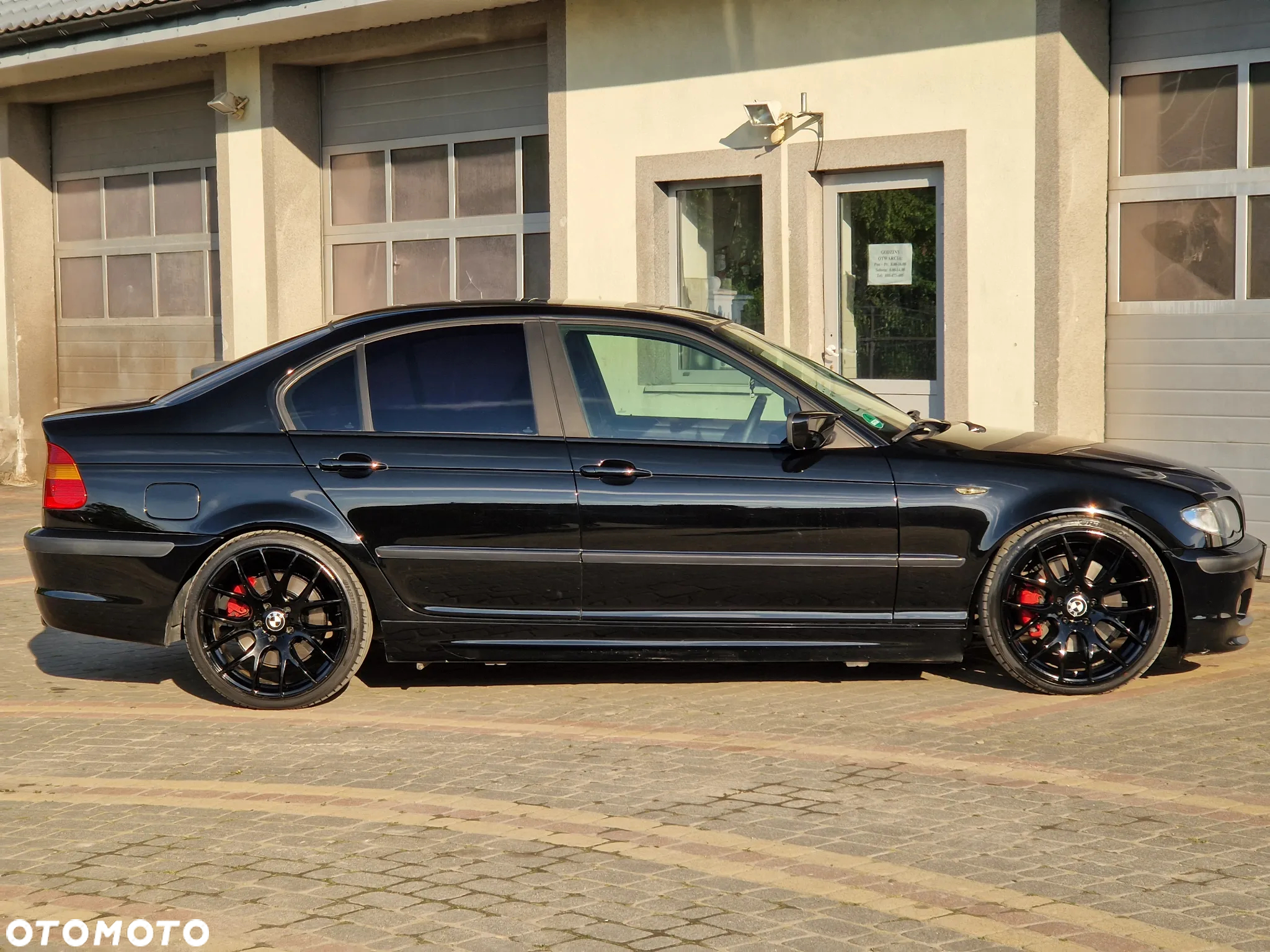 BMW Seria 3 330i - 13