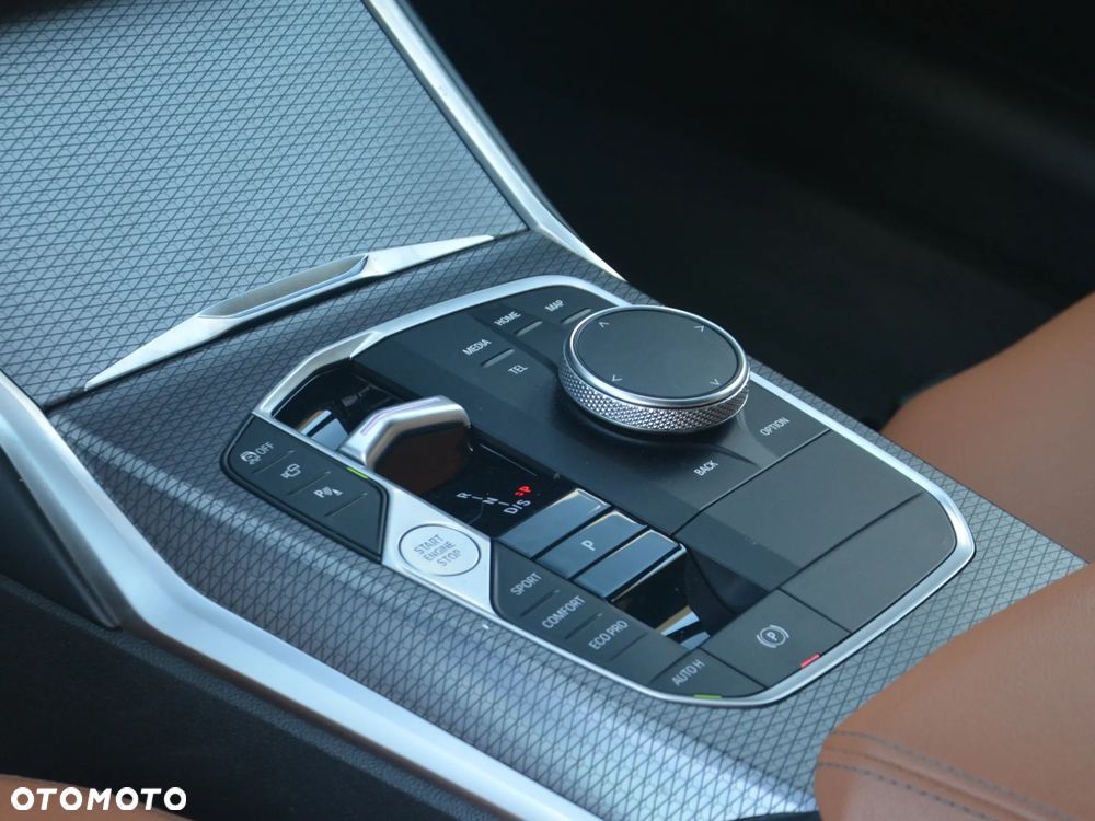 BMW Seria 3 M340d xDrive mHEV sport - 9