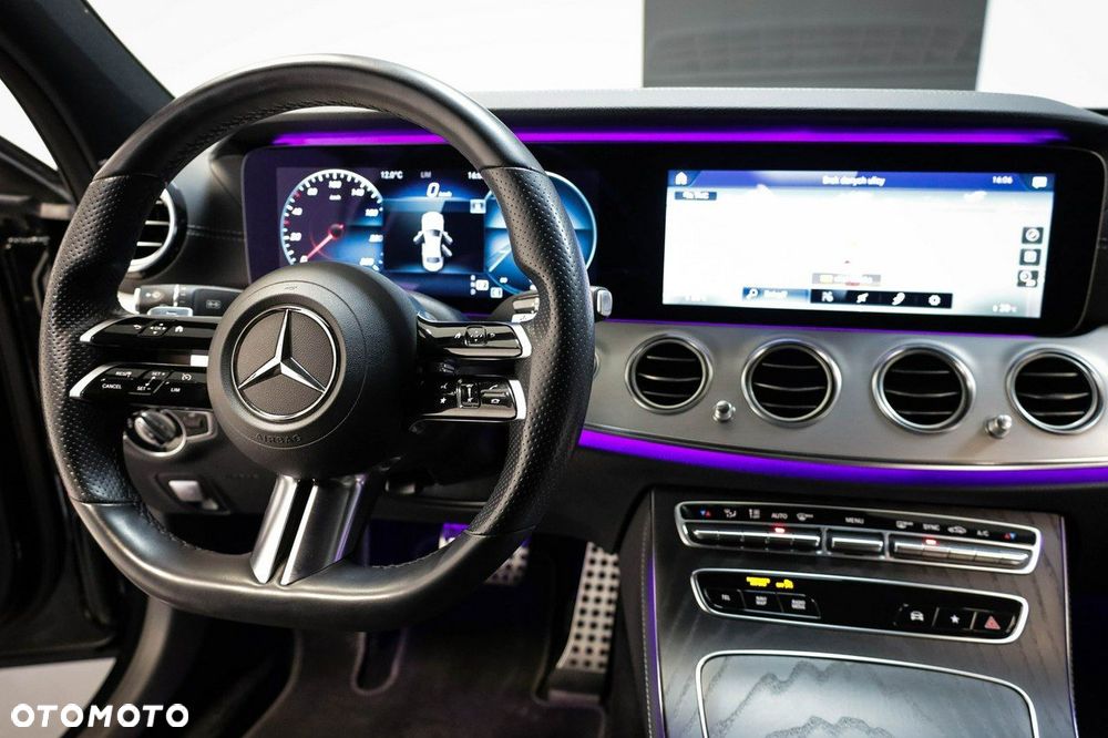 Mercedes-Benz Klasa E - 25