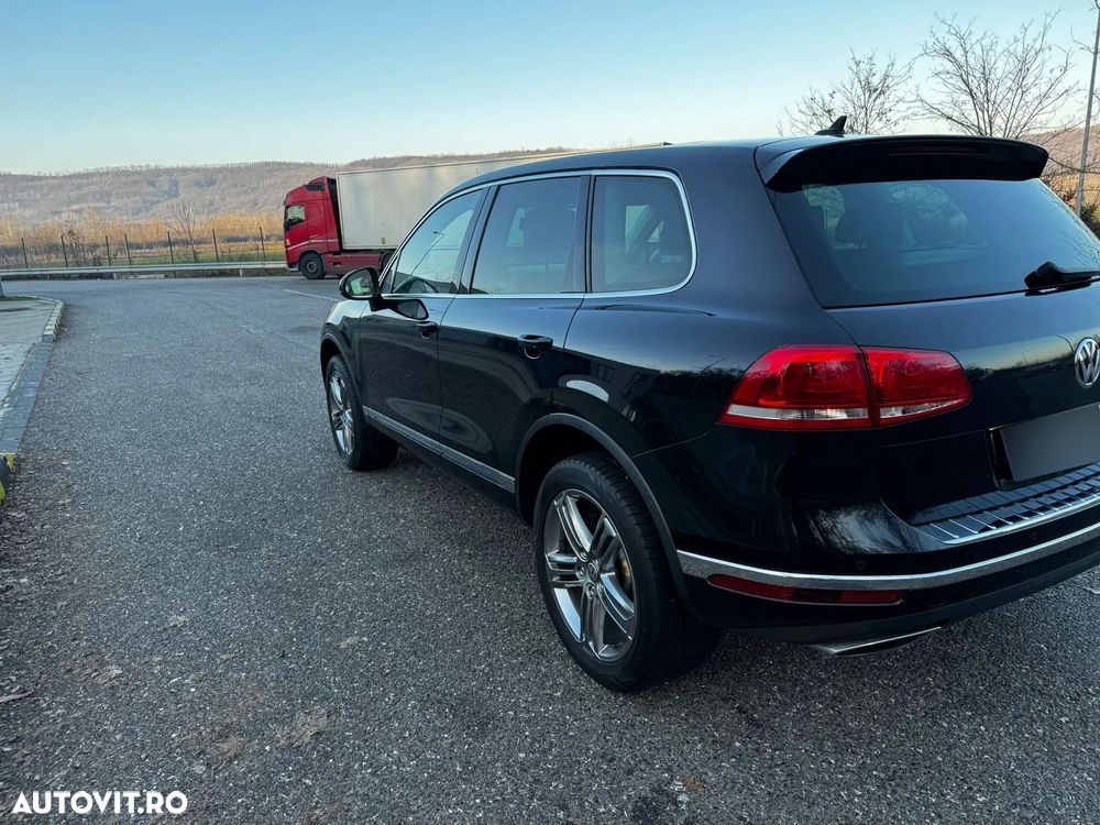 Volkswagen Touareg - 12