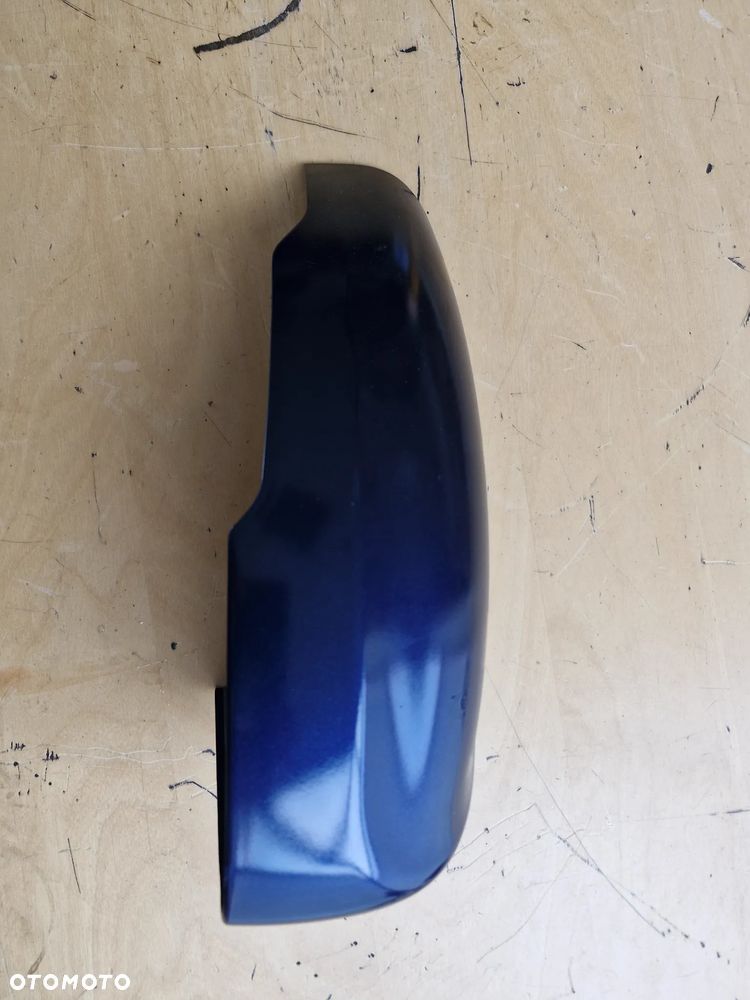 Obudowa lusterka prawa Volvo V60 V70 lift