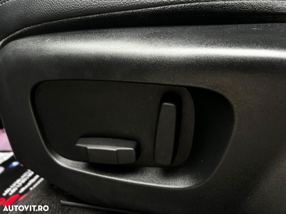 Land Rover Range Rover Evoque - 13