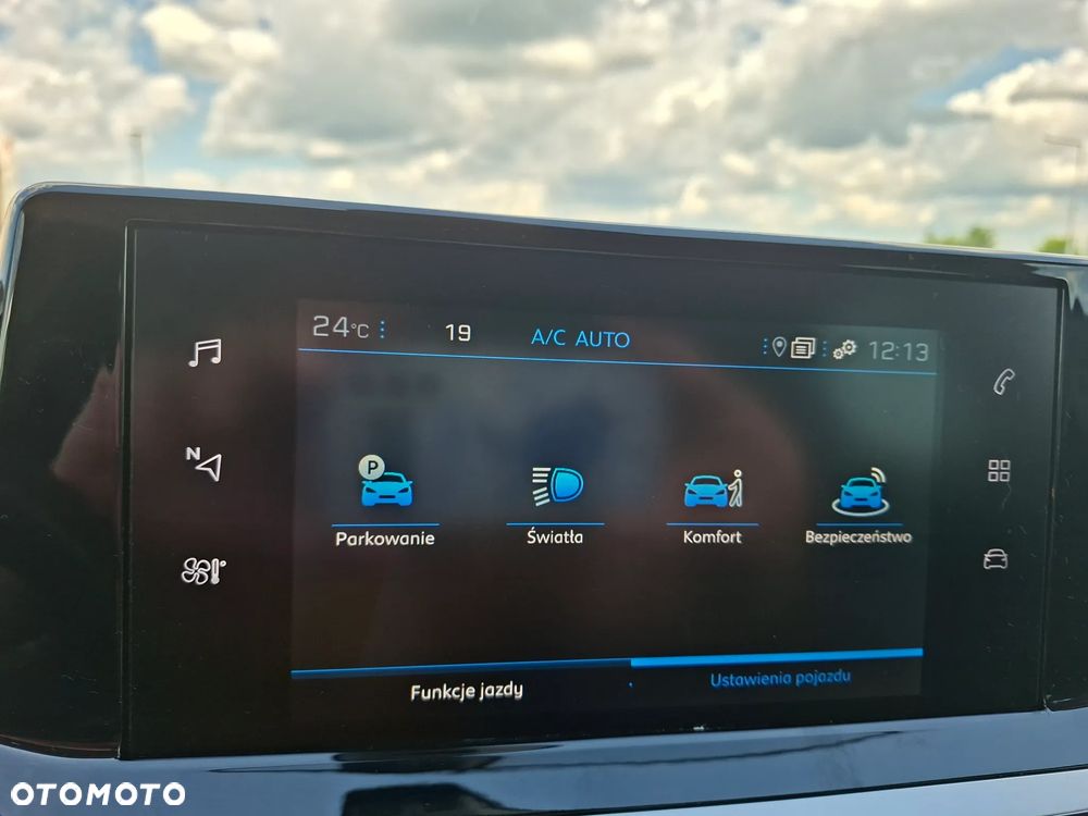 Peugeot 2008 - 37