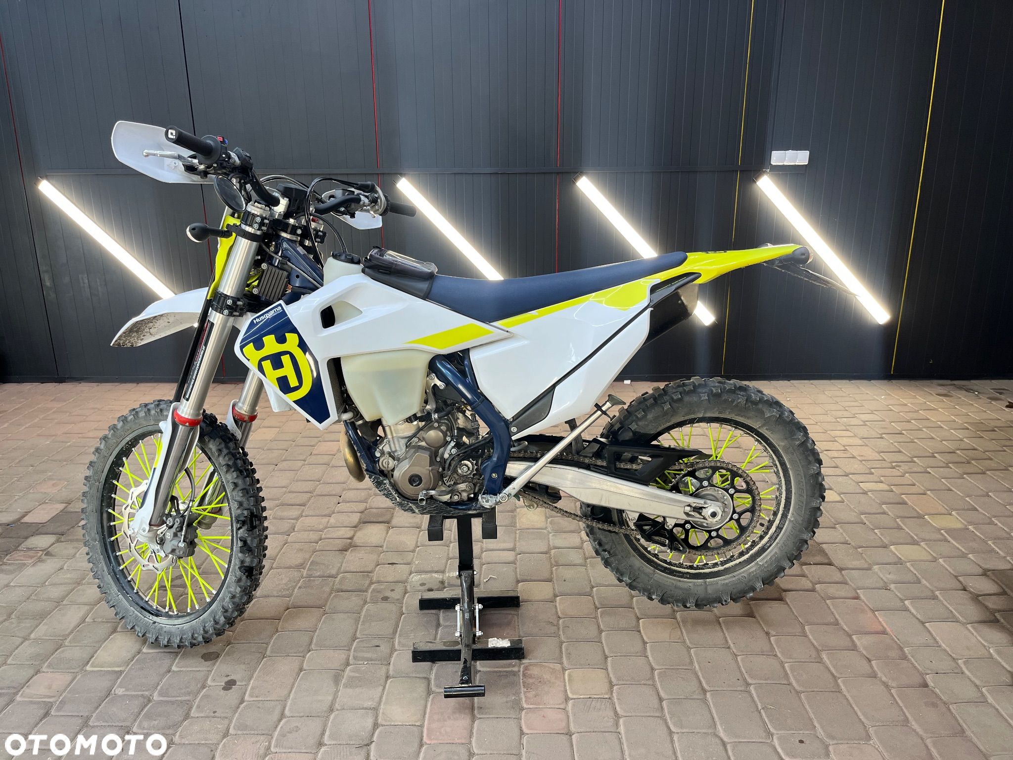 Husqvarna FE