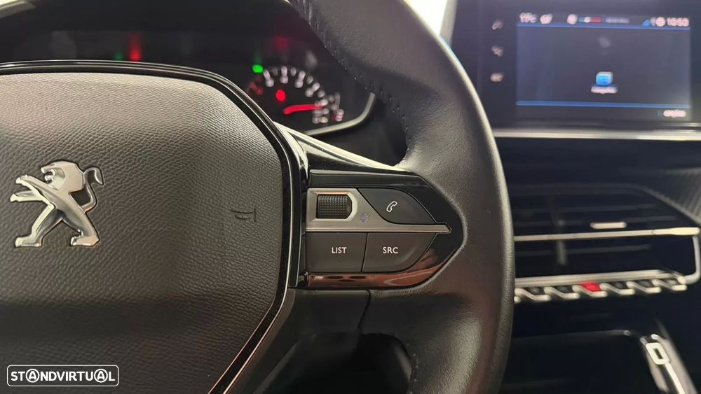 Peugeot 208 1.2 PureTech Active Pack - 17