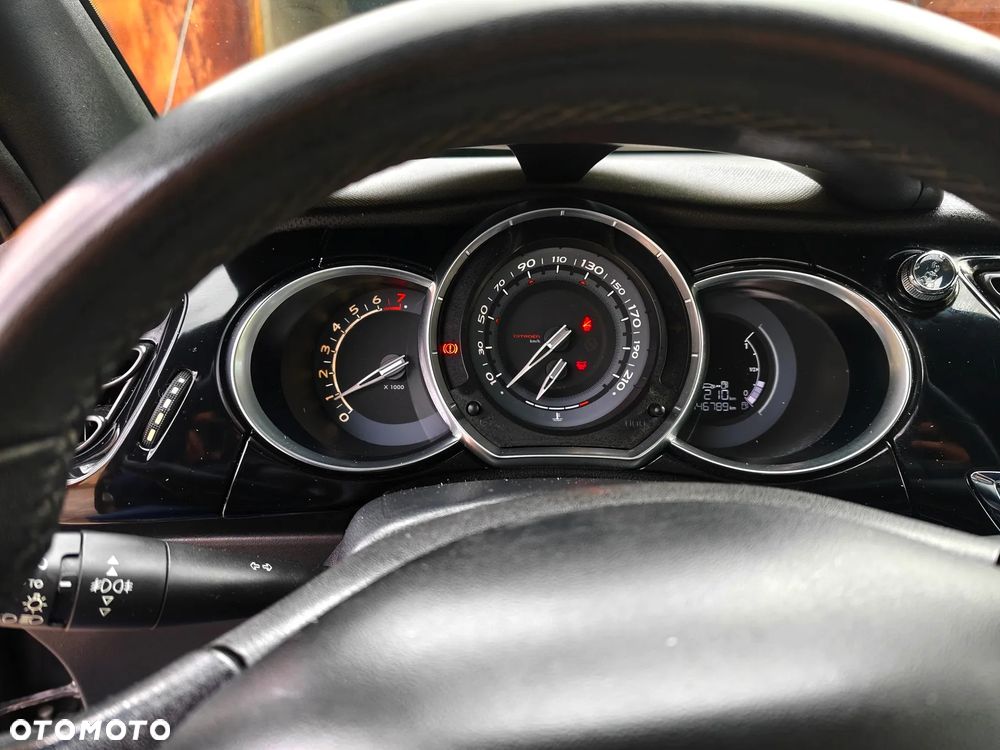 Citroën DS3 VTi 120 SoChic - 13