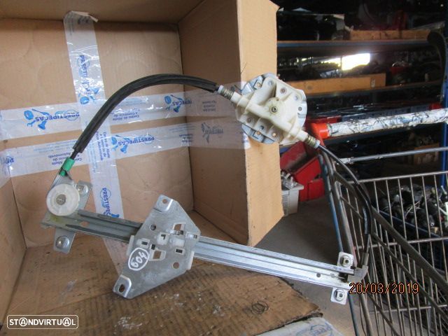 Elevador Manual ELEVM604 MITSUBISHI SPACESTAR 2003 5P TD MITSUBISHI SPACE STAR 2003 1.9DID 102CV 5P CINZA TD - 3