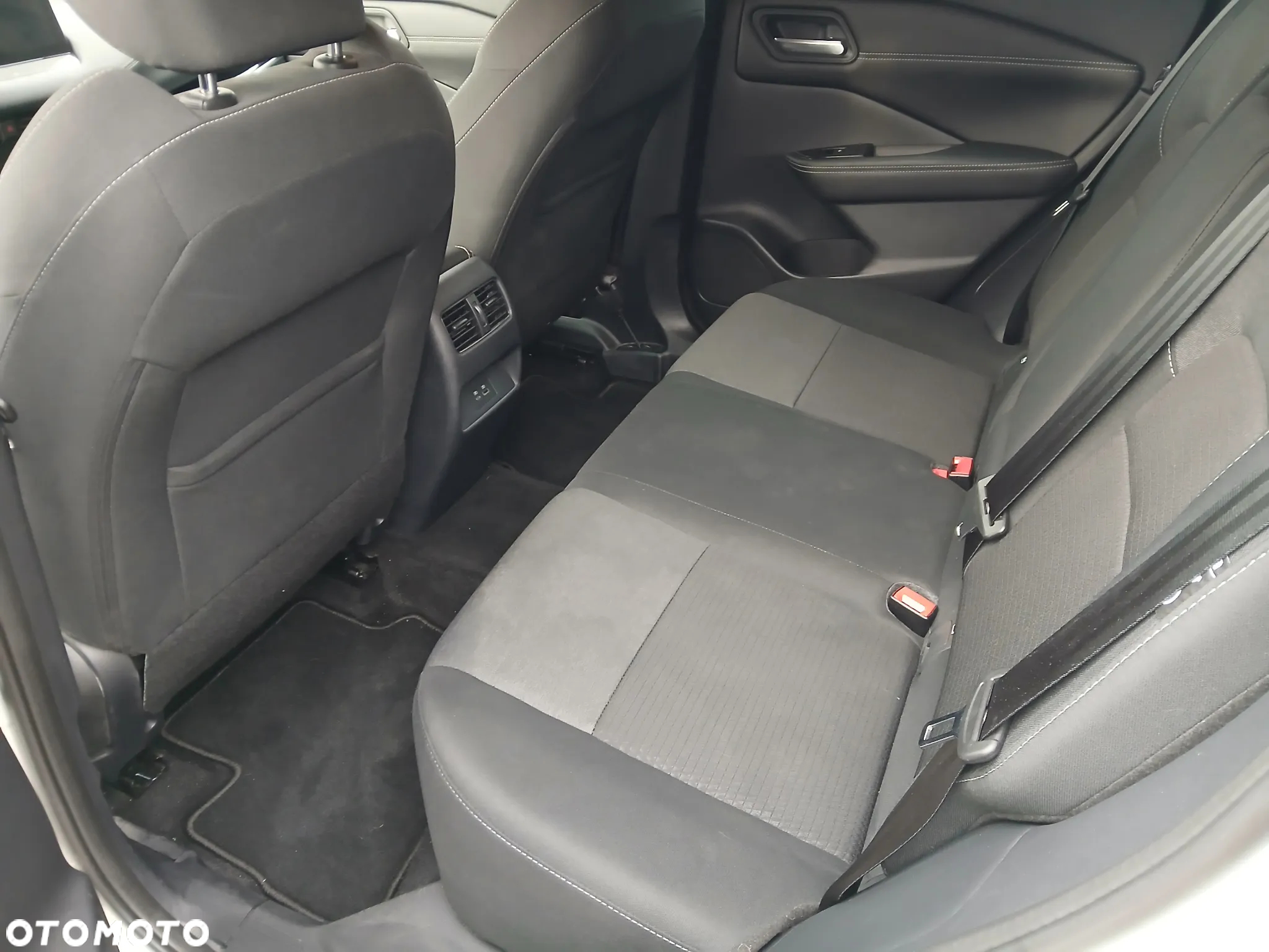 Nissan Qashqai - 11