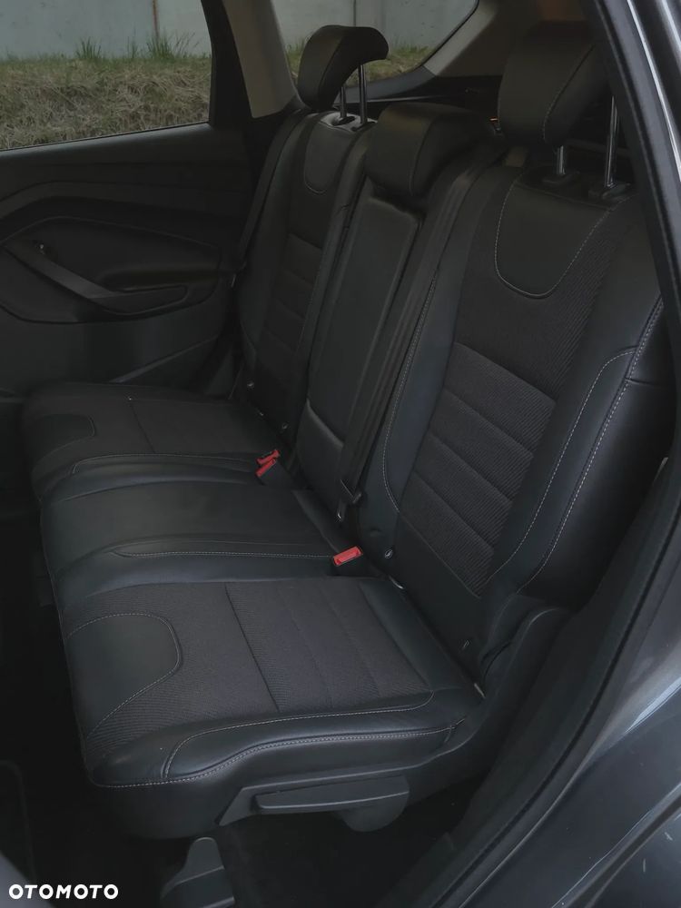 Ford Kuga 2.0 TDCi Titanium S FWD - 19