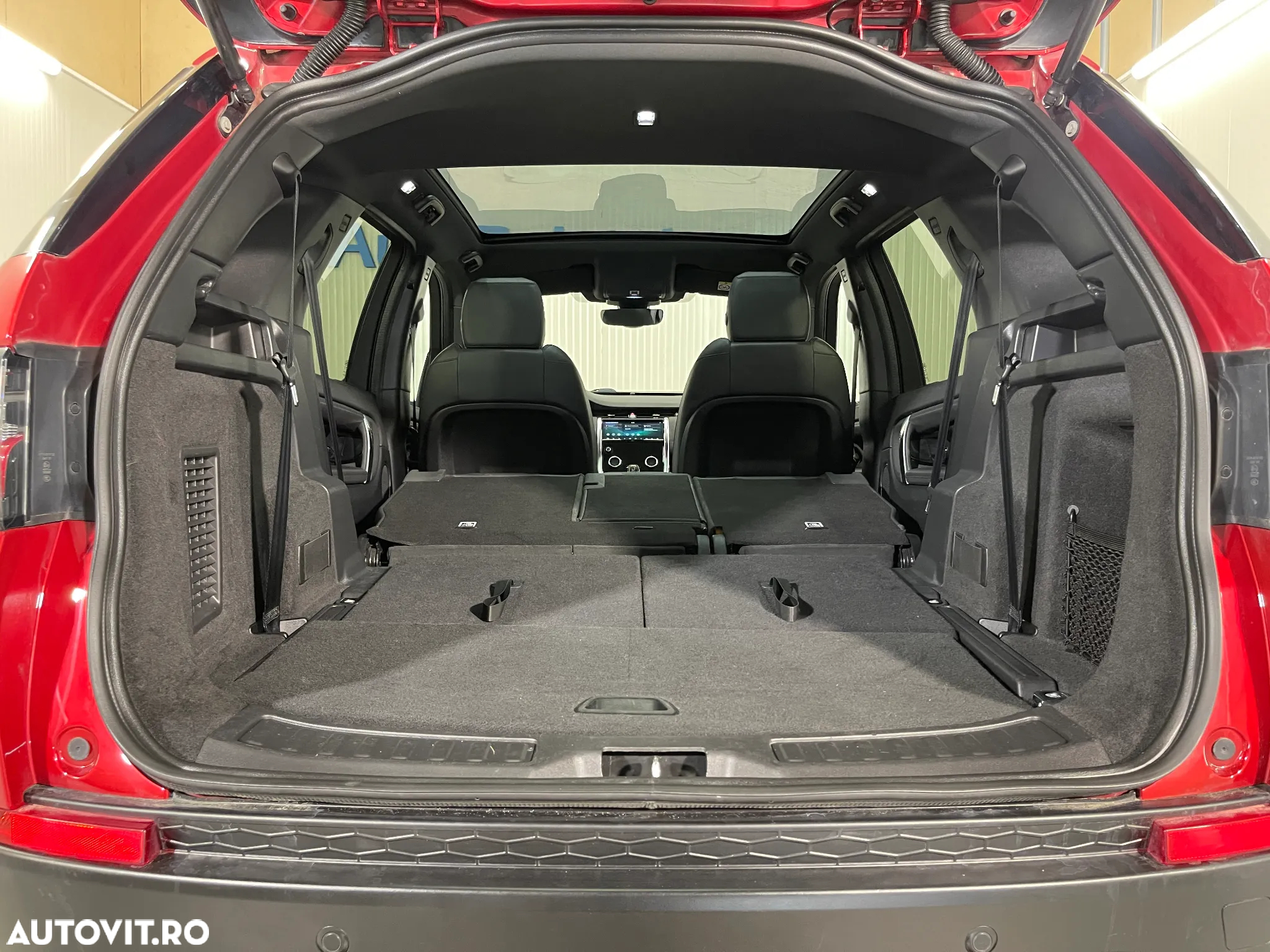 Land Rover Discovery Sport 2.0 P200 MHEV - 16
