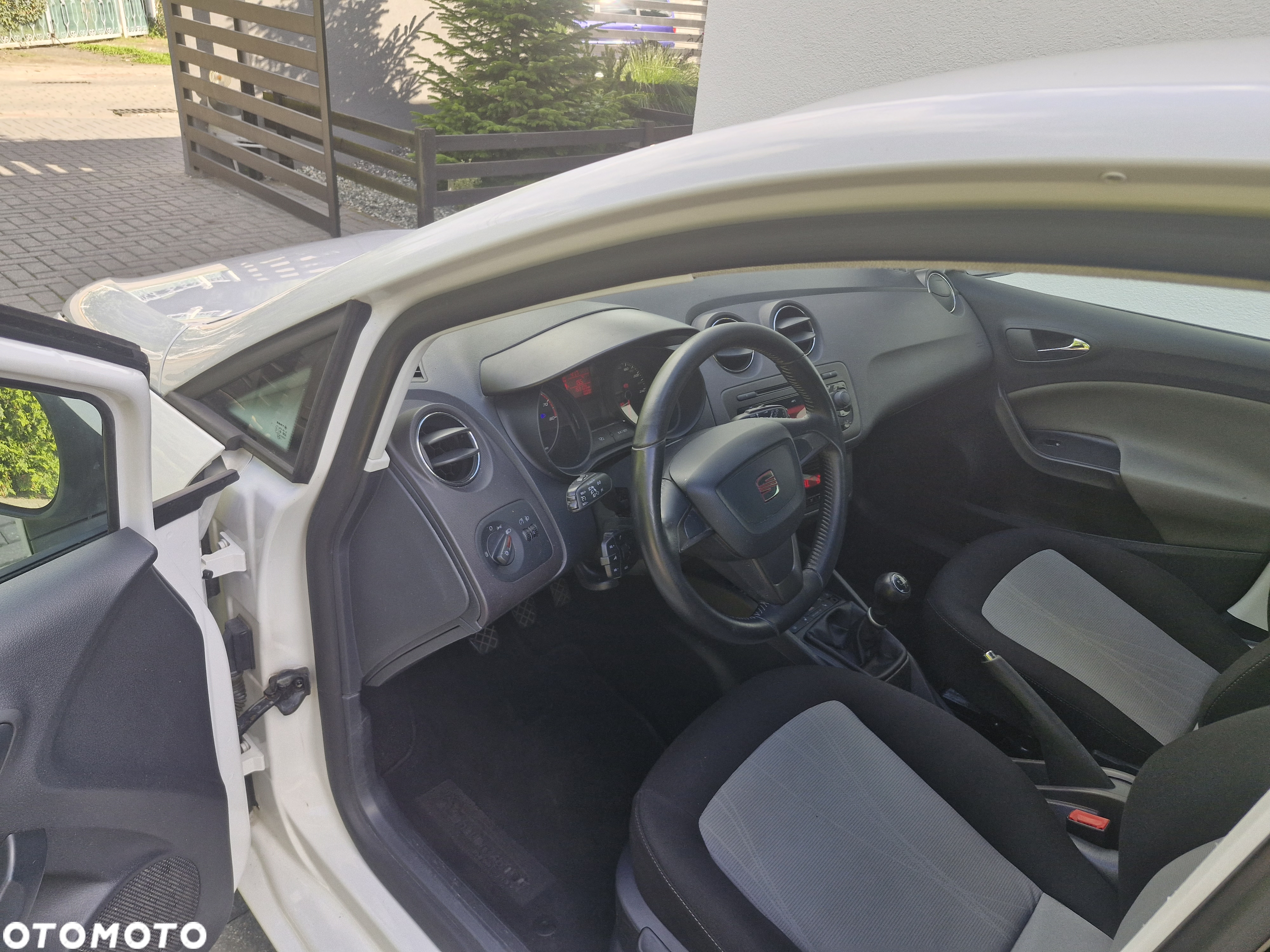 Seat Ibiza 1.4 16V Style - 20