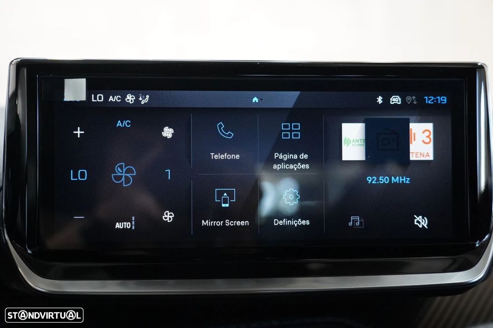 Peugeot e-2008 54 kWh GT - 14
