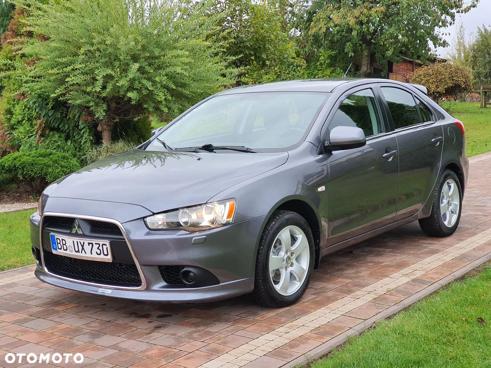 Mitsubishi Lancer 1.8 Invite - 40