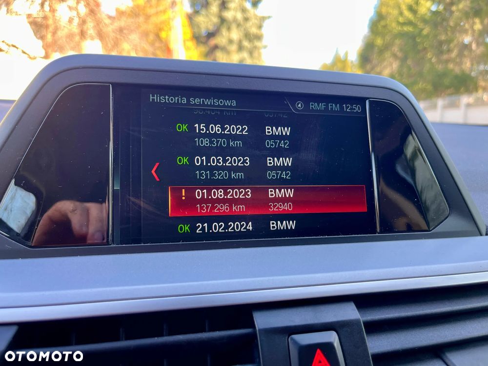 BMW X3 sDrive18d - 29