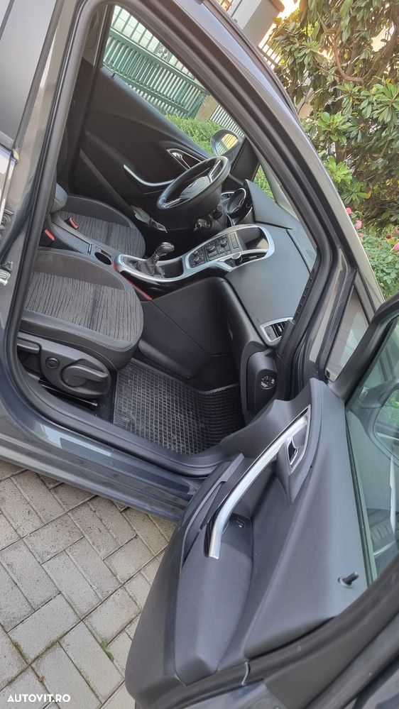 Opel Astra 1.7 CDTI DPF ENERGY - 2