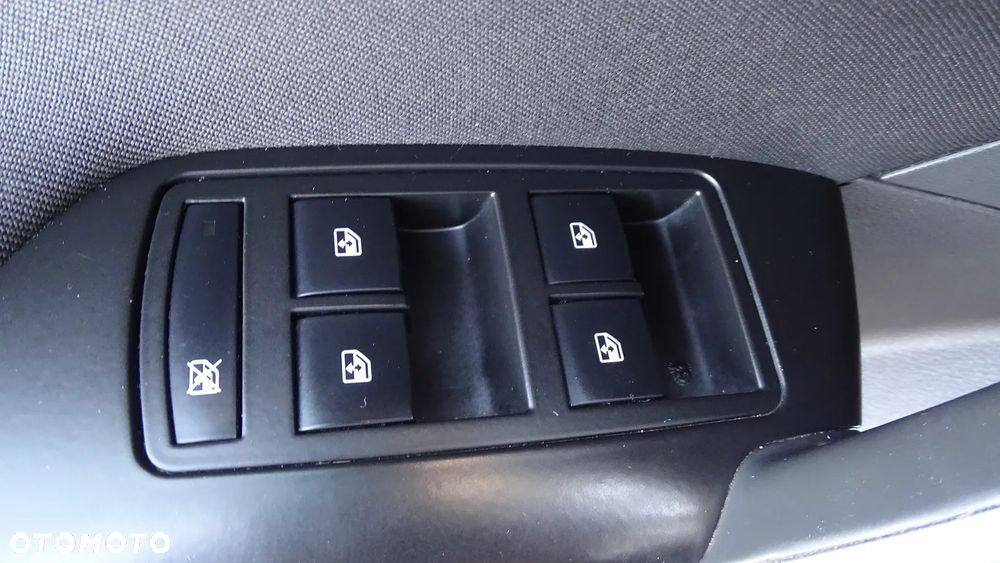 Opel Insignia 2.0 CDTI Sports Tourer ecoFLEXStart/Stop Edition - 16