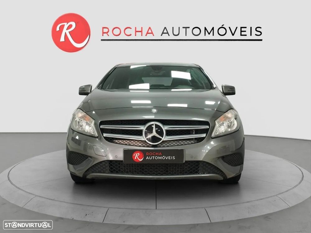Mercedes-Benz A 180 CDI BlueEFFICIENCY Aut. - 2