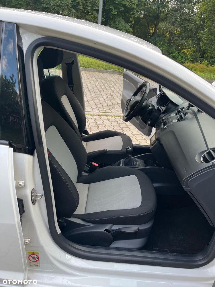 Seat Ibiza 1.4 16V Style - 11