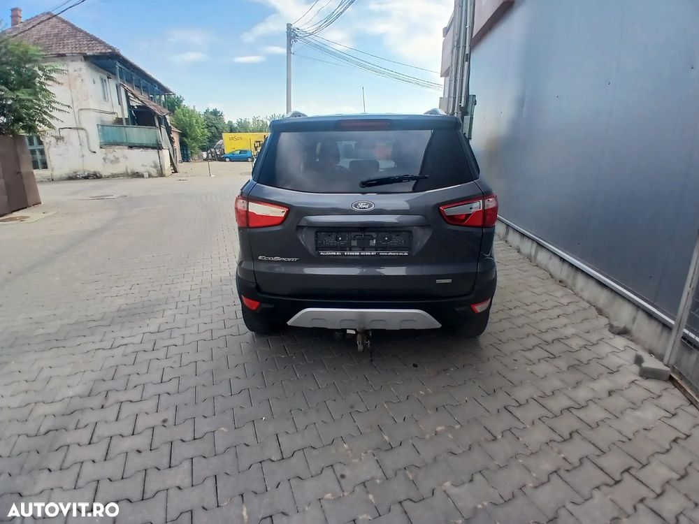 Ford EcoSport - 6