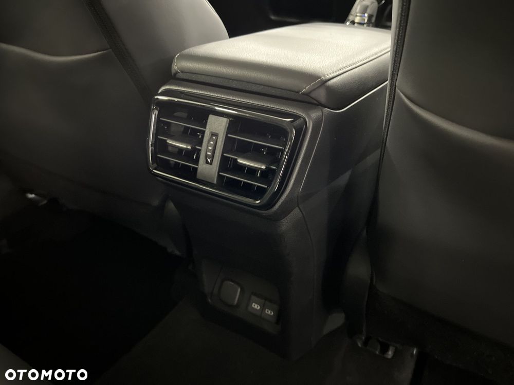 Lexus NX 350h Business AWD - 14