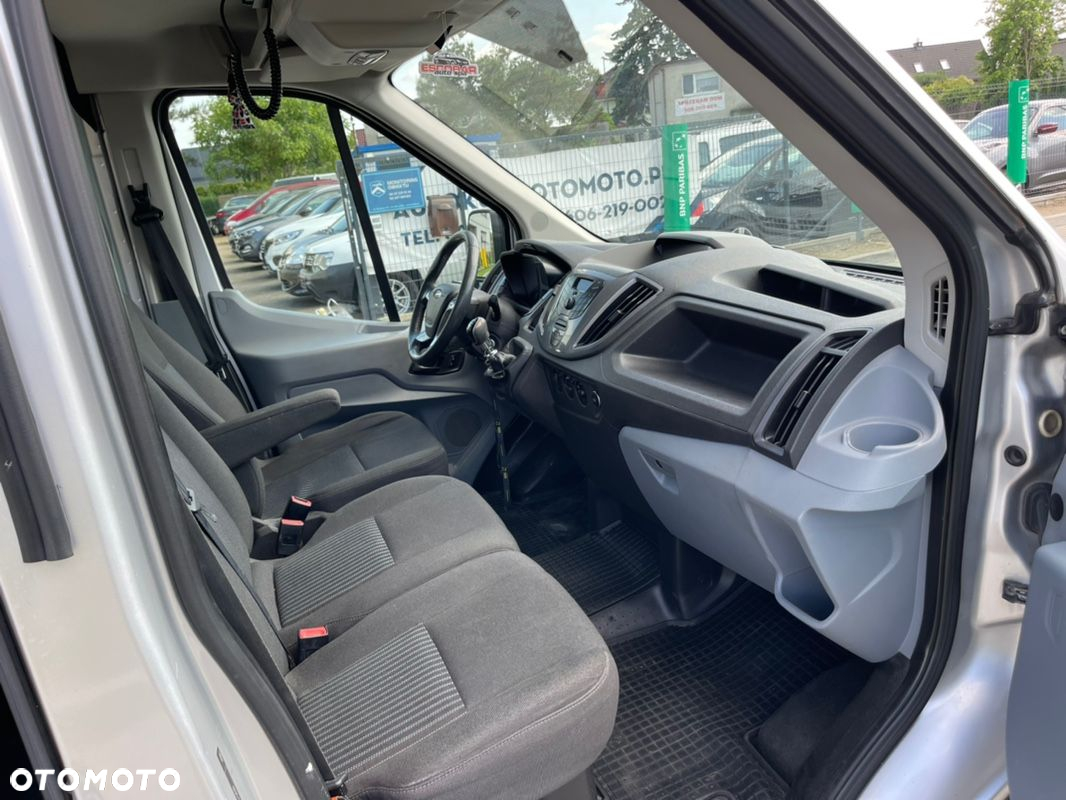 Ford Transit - 15