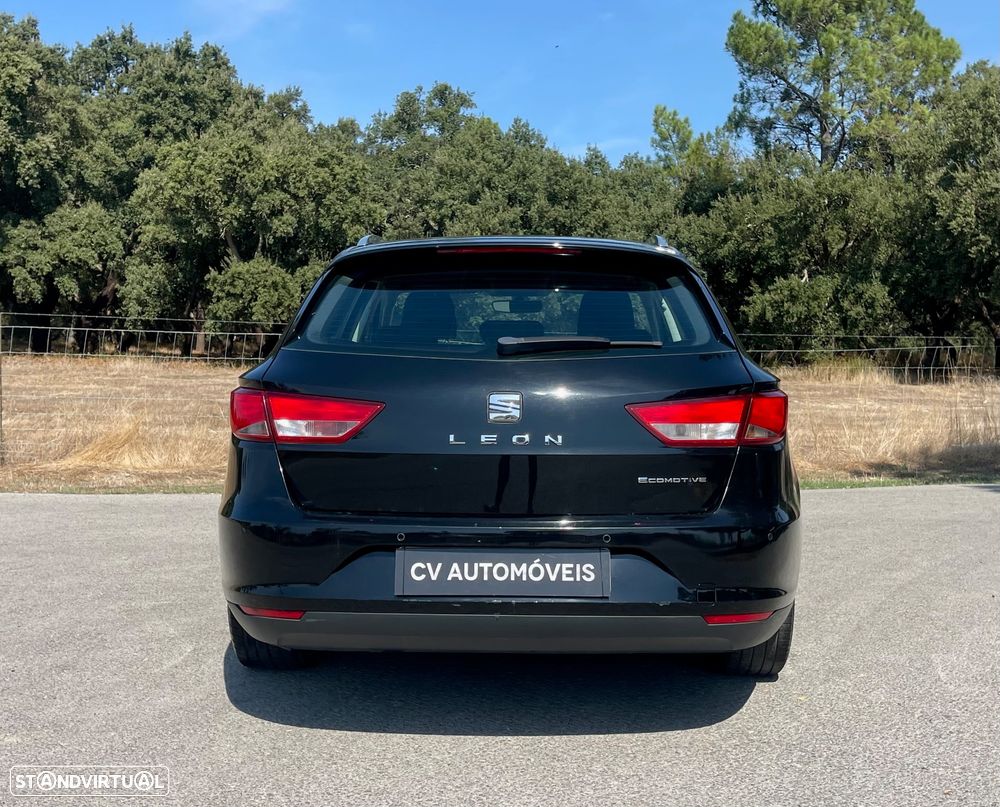 SEAT Leon ST 1.6 TDI Style Ecomotive — fotografia 6