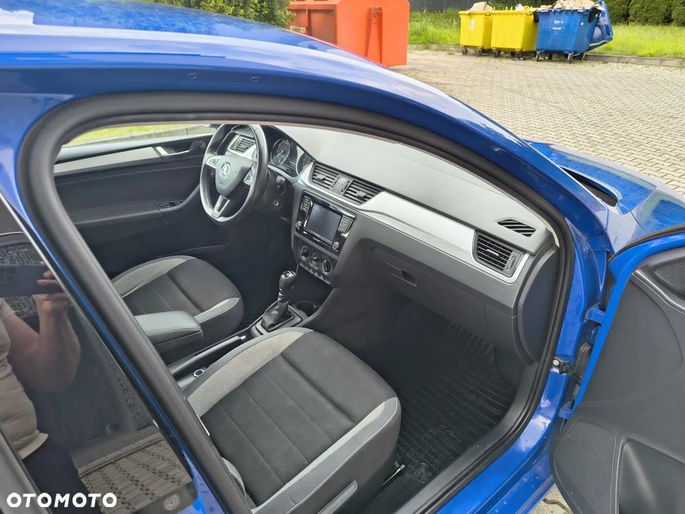 Skoda RAPID 1.0 TSI Ambition DSG - 11