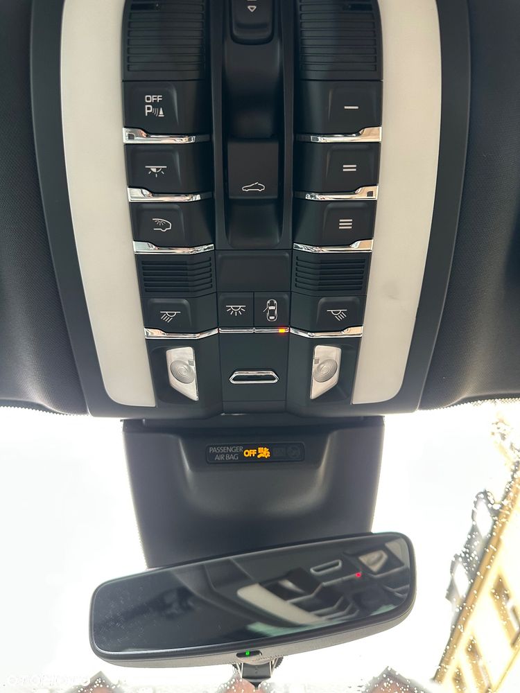 Porsche Macan S - 14