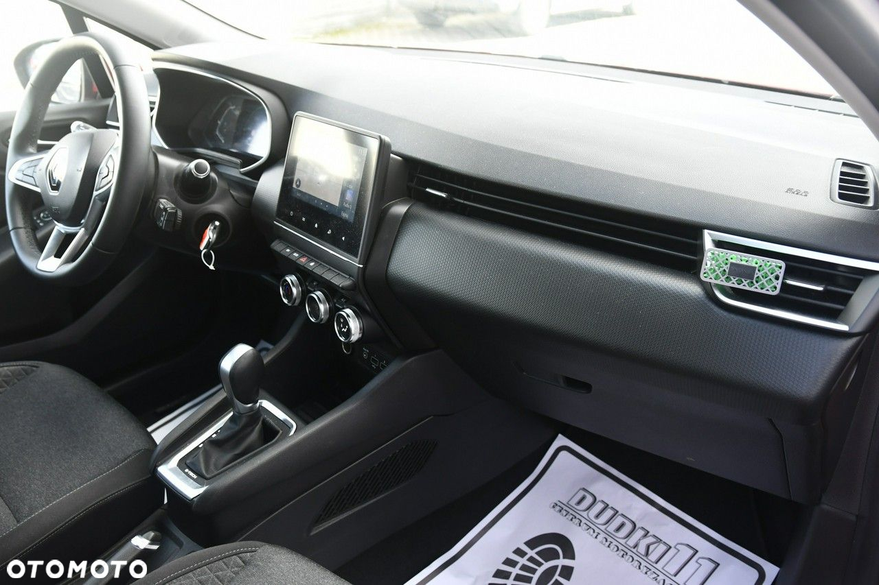 Renault Clio - 27