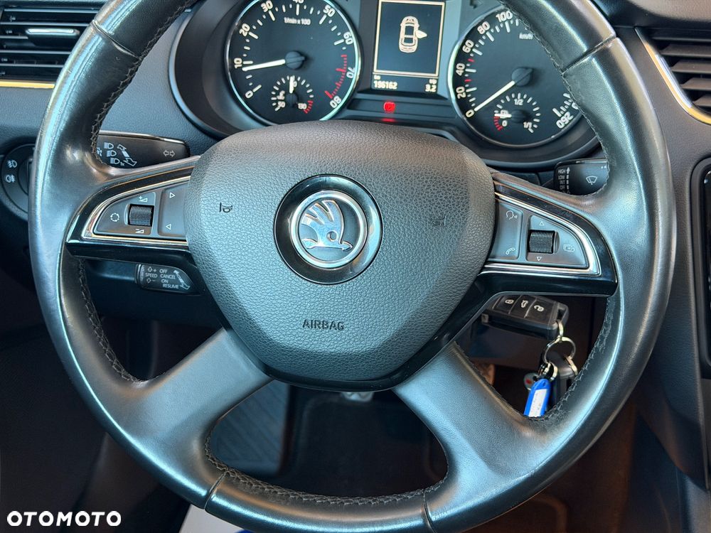 Skoda Octavia 1.8 TSI Drive - 32