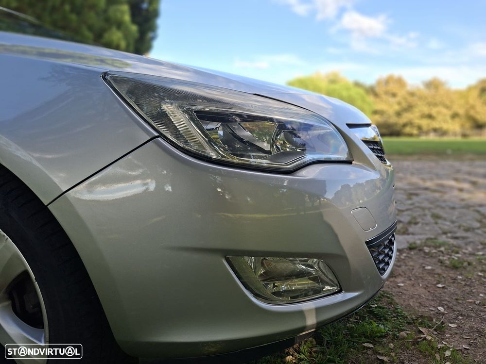 Opel Astra 1.4 Enjoy - 49