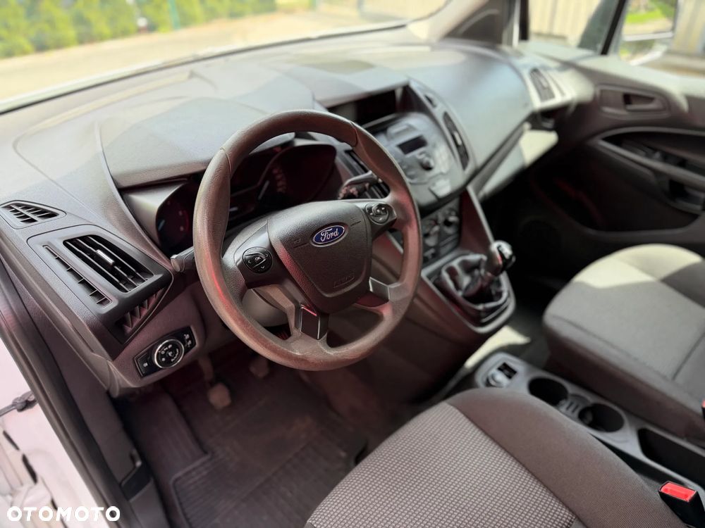 Ford Transit Connect - 16