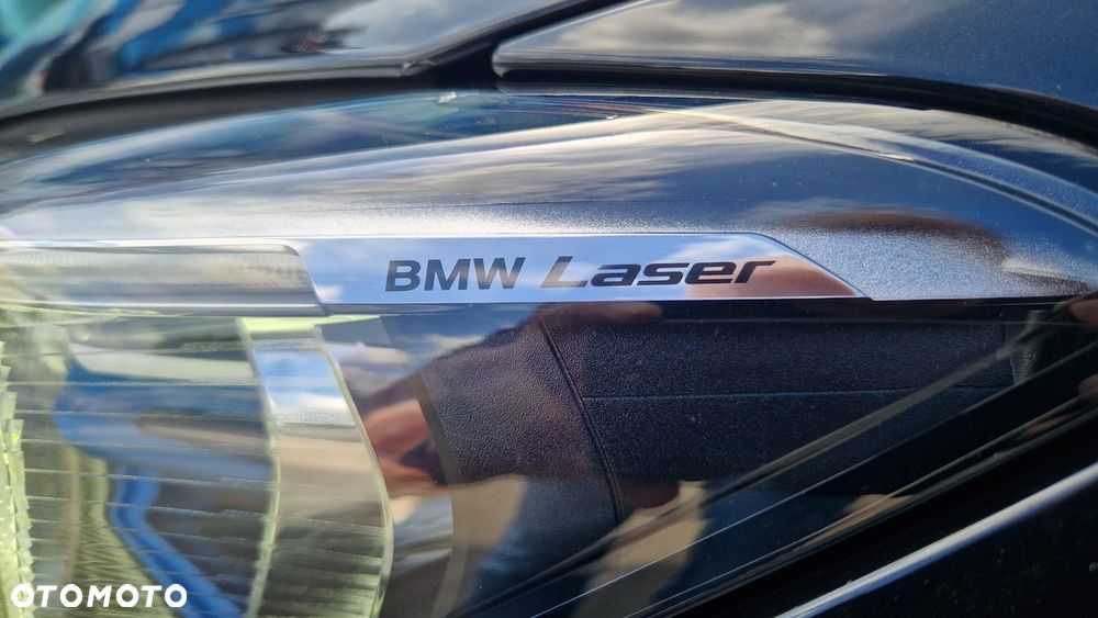 BMW Seria 7 730d xDrive mHEV - 31